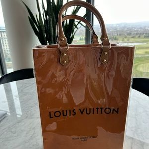 Louis Vuitton tote made from authentic paper bag